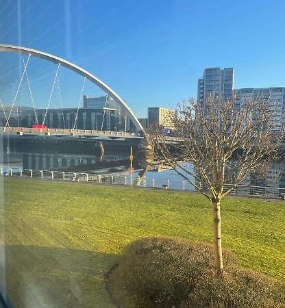 Glasgow Secc Hydro River View 외부 사진